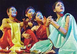 A scene from Girish Karnad�s Hindi play ��Nagmandal� that was staged at Tagore Theatre