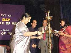 Ms Sushma Swaraj, Mr Manohar Joshi and Mr Fali S. Narisman