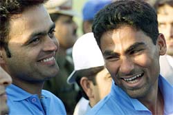 Indian cricketers Mohammad Kaif and Dinesh Mongia