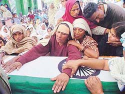 The mother and relatives of Sepoy Baljit Singh