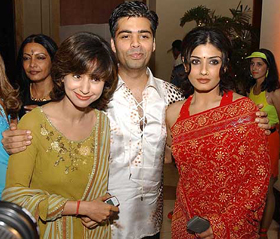 Cine stars Urmila Matondkar and Raveena Tandon 