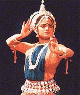 Sonali Mahapatra performs in Tagore Theatre, Sector 18, Chandigarh