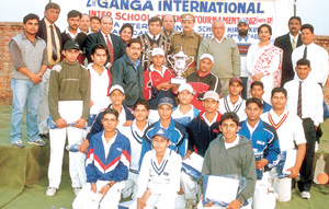The victorious Ganga International team