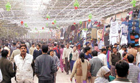Shoppers throng the festival bazaar at Janpath in the Capital