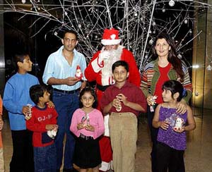 Mohammad Azharuddin and his wife Sangeeta Bijlani on Christmas eve