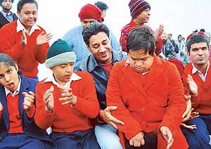 Harbhajan Mann shares few moments with physically challenged kids