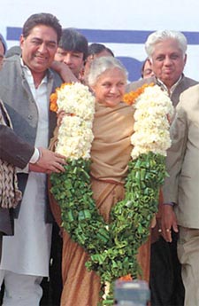 Sheila at an East Delhi rally