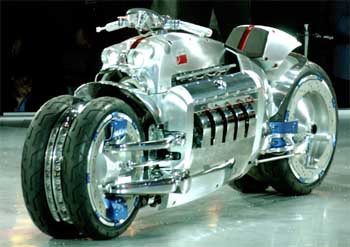 Dodge introduced its Tomahawk V-10, 8.3 litre (505 cubic inch) concept motor cycle