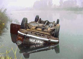 This car fell in Sidhwan Canal, Ludhiana