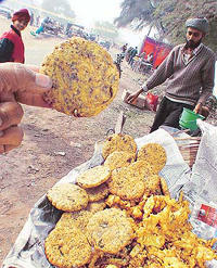 Bhang tikkis and pakoras being sold openly at Daon village 