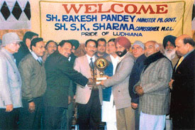 The MC Commissioner, Mr S.K. Sharma, being felicitated at a function organised by the Vikas Nagar Welfare Society