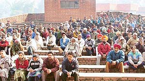 Participants at a convention of the Left parties, led by the Pasla group of the CPM, at Bal Bhavan in Chandigarh