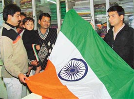 The National Flag being bought from Khadi Bhandar, Chaura Bazar, Ludhiana, where a rise in sales caused a shortage of flags