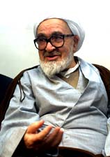 80-year-old Ayatollah Hossein Ali Montazeri receives visitors at his home in Iran's central city of Qom 