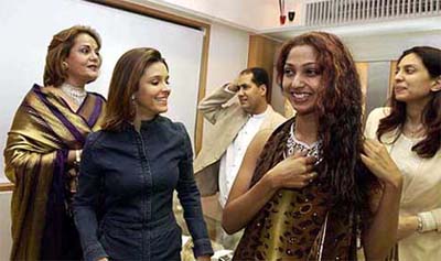 Mumtaz, Raageshwari and Suman Ranganathan