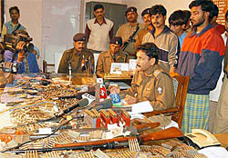 The kidnappers, who were arrested with modern arms