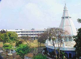 A view of the R.S. Model School