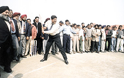 Former India captain Kapil Dev inaugurating the Guru Gobind Singh Cricket Academy