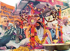 Nagar kirtan being taken out on the eve of the birth anniversary of Guru Ravidas in Ludhiana