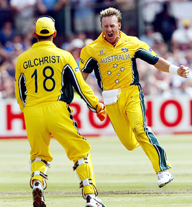 Australia's Andy Bichel celebrates after taking the wicket of England's Nick Knight 