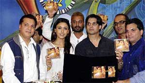 Hrishita Bhatt, Jimmy Shergill and Irfan Khan along with music directors Jatin and Lalit at the launch of the music album of their new film " Haasil" 