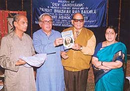 Renowned poet and art critic Ashok Vajpeyi releases Ms Shaila Dattar�s book