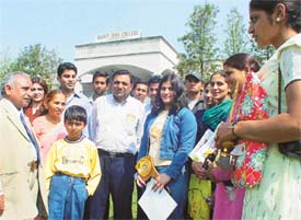 Prof R.C. Paul , Pro-VC of Punjabi University, Patiala, interacts with outstanding students of Shanti Tara College