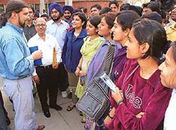 Kalpana Chawla�s husband Jean-Pierre Harrison interacts with students of Punjab Engineering College 