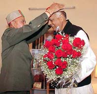 Himachal Pradesh Chief Minister Virbhadra Singh with Planning Commission Deputy Chairman K.C. Pant