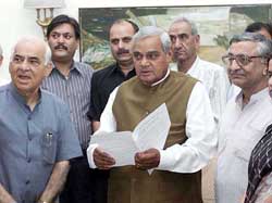 Prime Minister Atal Behari Vajpayee with a delegation of Kashmiri Pandits