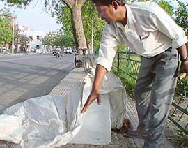 Unmindful of the effect the unhygienic ice would have on the consumers� health