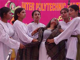 Students  perform in the Inter-Polytechnic Cultural Festival 'Polyfest-2003'