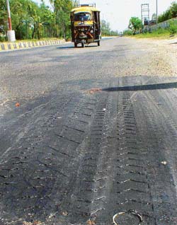 The top layer of bitumen on a road melts as mercury witnesses a rise 