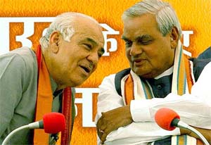 Prime Minister Atal Behari Vajpayee with Delhi BJP President Madan Lal Khurana