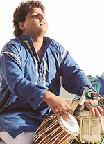 Amit Sachdeva performs at Punjab Kala Bhavan in Sector 16, Chandigarh, on Wednesday.