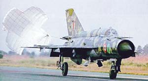 An Indian MiG-21BIS rolling out after landing