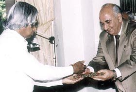 President A. P. J. Abdul Kalam releasing the book