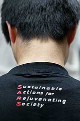 A student wears a T-shirt during a campaign