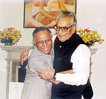 Himachal Pradesh Governor designate Justice Vishnu Sadashiv Kokje embraces Vice-President Bhairon Singh Shekhawat in New Delhi on Wednesday.