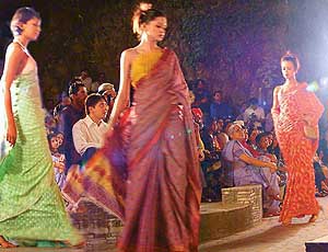 BEAUTIES AMONG ROCKS