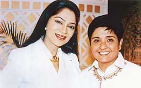Simi with Kiran Bedi: Celebrities galore on Rendezvous.