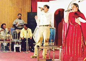 Singers remember Sahir Ludhianvi by singing his popular film songs