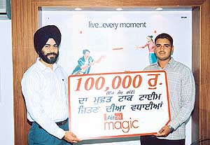 Mr Gurchand Singh, a farmer (right), being felicitated by Mr Ranjit Singh Sodhi