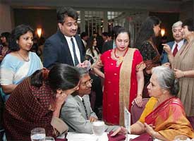 Veteran Bollywood actress Waheeda Rahman is surrounded by fans