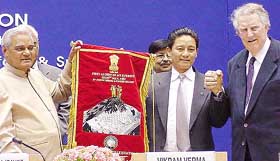 Prime Minister Atal Bihari Vajpayee presents a scroll to Jamling Norgay (second from right), son of late Tenzing Norgay, and Sir Edmund Hillary (extreme right) at the Tenzing Norgay National Adventure Awards, 1999 to 2001, in New Delhi on Tuesday. 