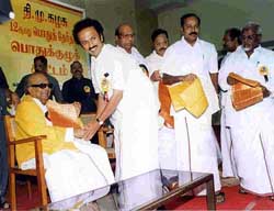 M. K. Stalin seeks blessings from his father and DMK president M.  Karunanidhi after being nominated as DMK deputy general secretary 