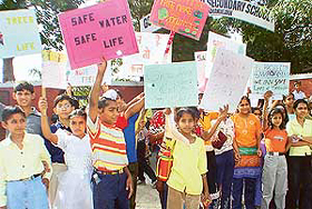Students of Government Model Senior Secondary School, Sector 46, participate in a rally on World Enviornment Day in Chandigarh on Thursday. 