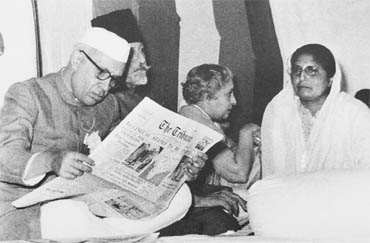Dr Parkash Kaur with Nehru and other leaders 