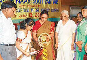 Mrs Maridula Sinha, Chairperson, Central Social Welfare Board, inaugurates a seminar on Healthy woman, happy family in Chandigarh 