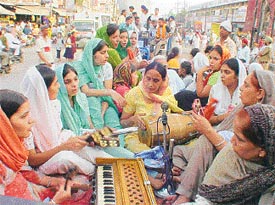 Devotees take out a nagar kirtan procession on the eve of Guru Arjan Dev’s martyrdom day